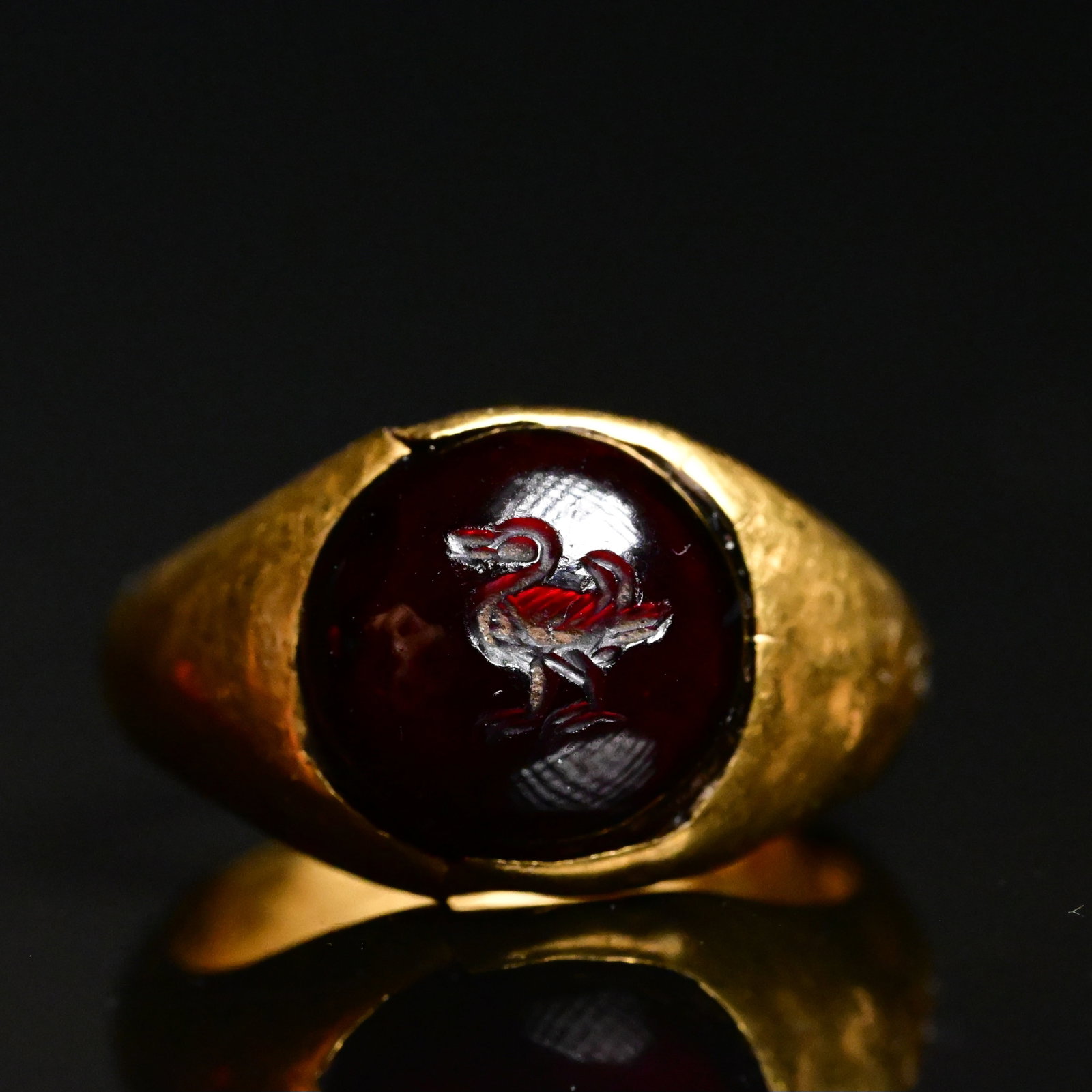 Roman gold ring with garnet intaglio (1 of 5)