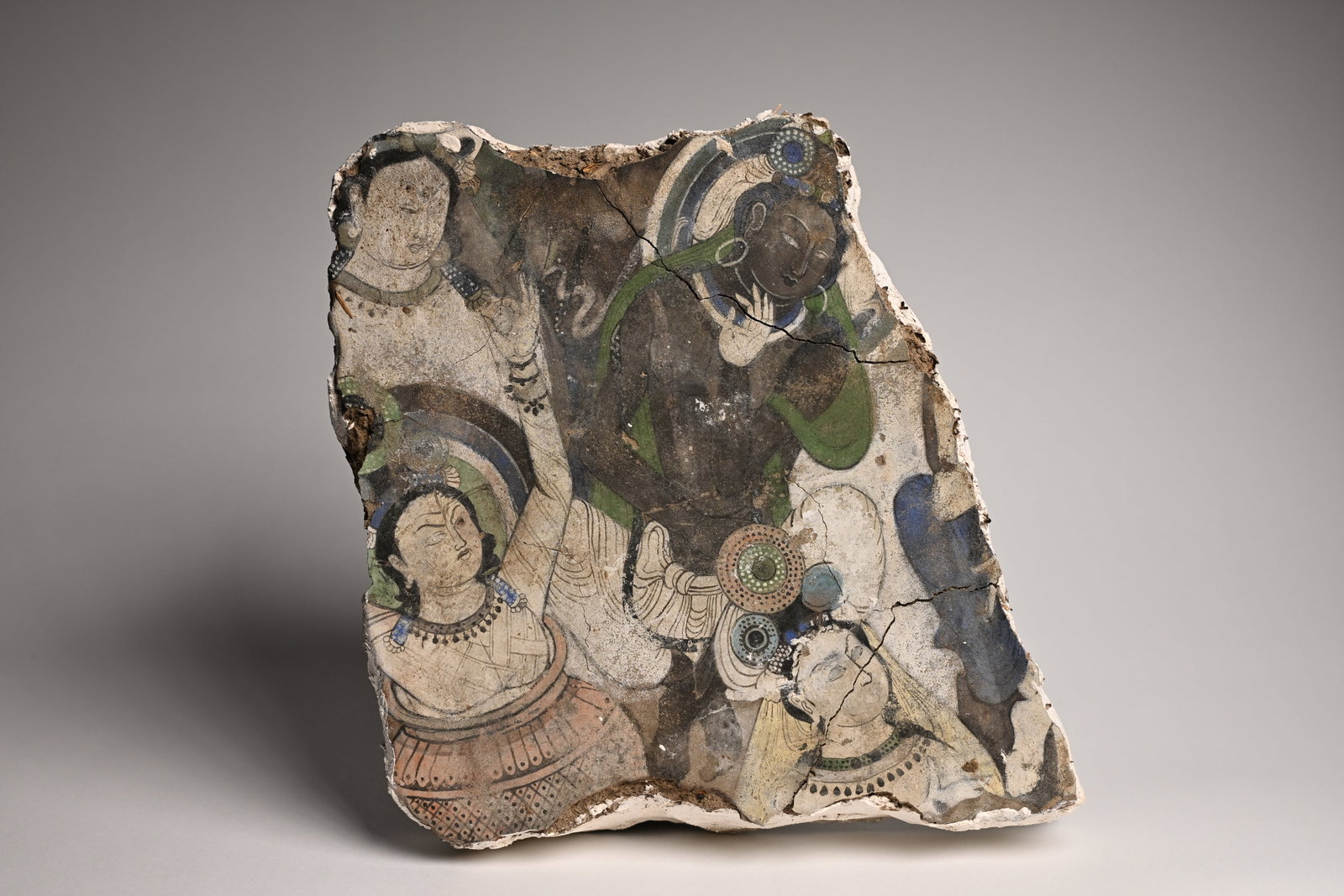 A clay painting mural depicting buddha and servants, ca 6th-7thC (1 of 5)