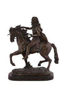 Francois Girardon ( Troyes, 1628 - Parigi, 1715) Scultura in bronzo raffigurante Luigi XIV a: Francois Girardon ( Troyes, 1628 - Parigi, 1715) Scultura in bronzo raffigurante Luigi XIV a cavallo cm 50x20x40