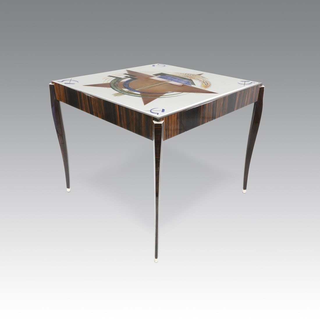 Celeste Dell'Anna (disegno di) Tavolo d'appoggio “Turning The Tables?? - Limited edition design:: Celeste Dell'Anna (disegno di) Tavolo d'appoggio “Turning The Tables” - Limited edition design: stella rossa Tavolo in zebrano con gambe a sciabola nella maniera di Ruhlmann, piano dipinto