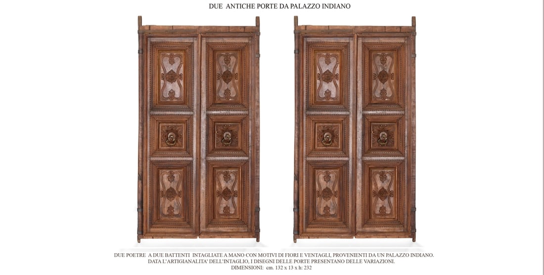 Porta a due battenti in legno intagliato - India: Porta a due battenti in legno intagliato - India Porta a due battenti in legno intagliato - India 250 1500 2500 cm 232x132