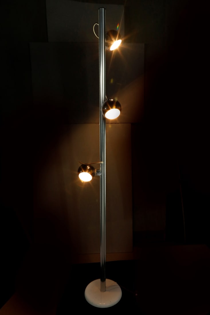 Lampada da terra, produzione Stilux Milano - Italia (1 of 1)