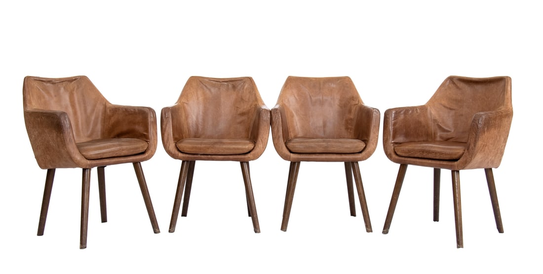 4 leather chairs. 20th century English manufacture (1 of 4)