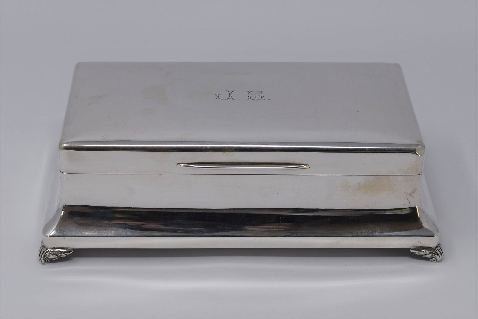 English sterling silver cigar box, Mappin & Webb (1 of 11)