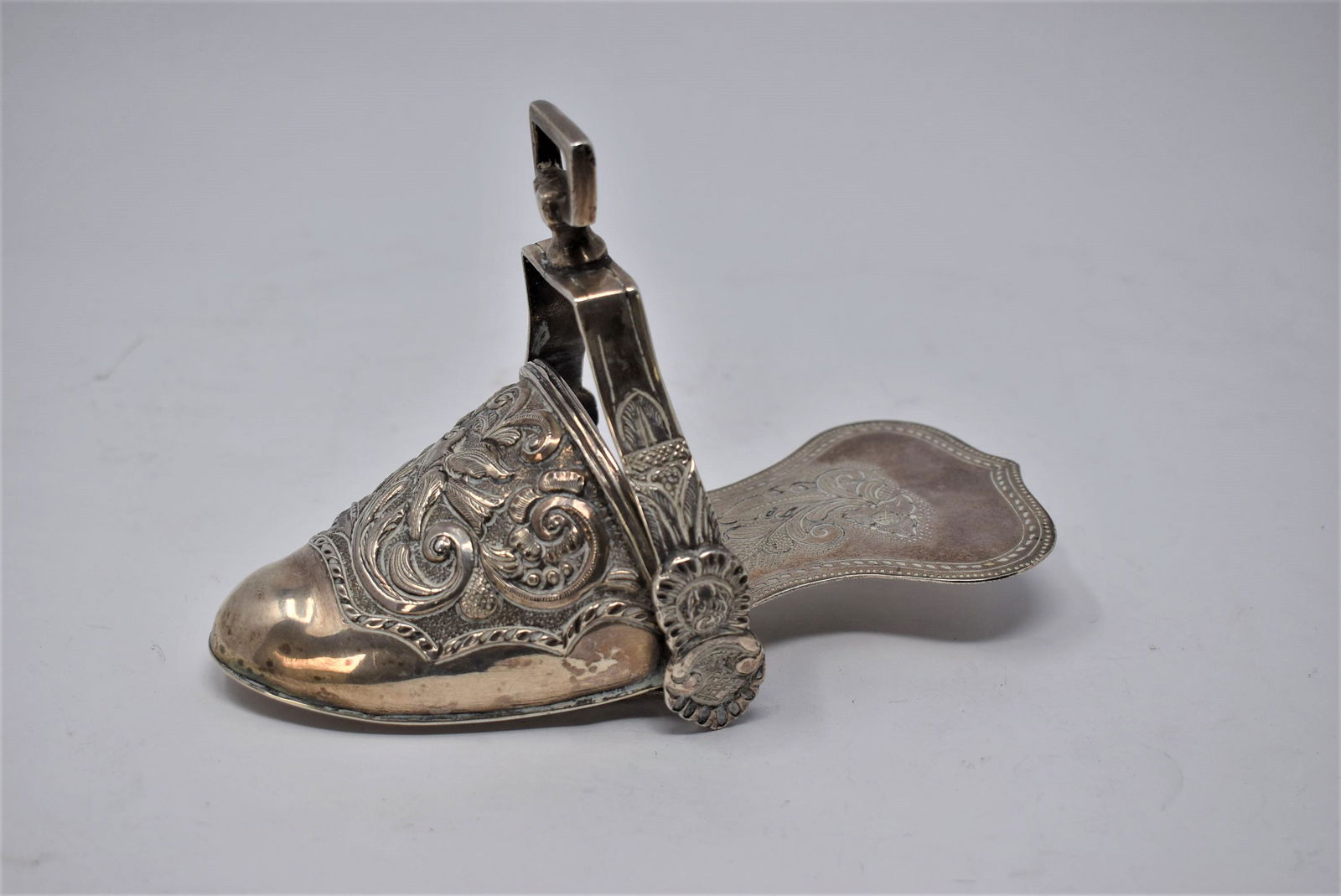 Spanish colonial sterling silver saddle stirrup (1 of 8)