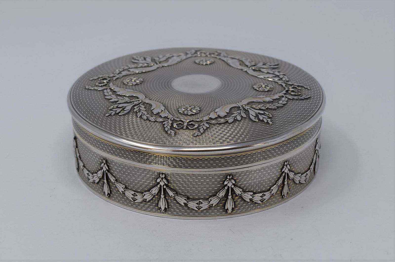 Beautiful French .950 silver box by Gaston Bardies (1 of 12)