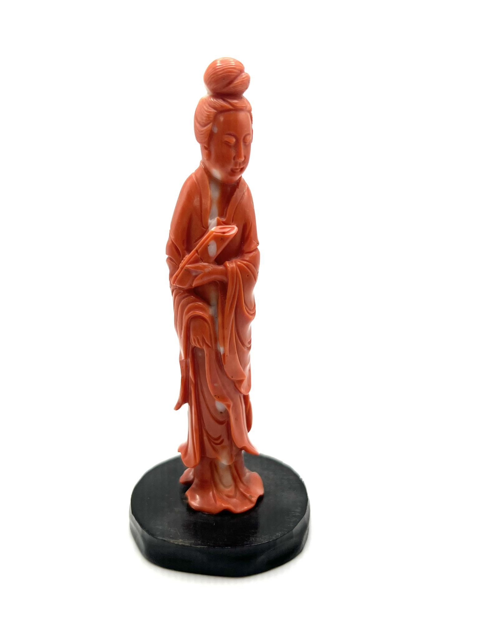Vintage Chinese coral carving of Lady holding scrolls (1 of 7)