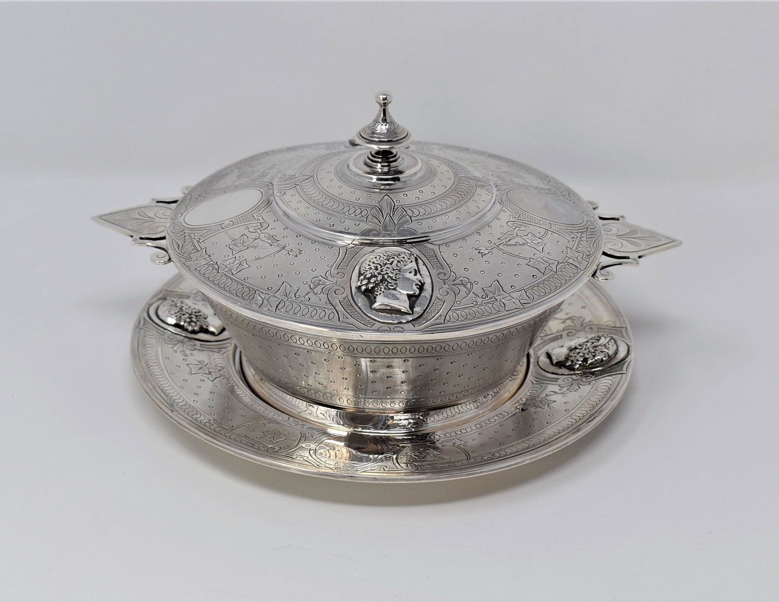 Etruscan revival French silver entree dish and underplate circa 1880 (1 of 16)