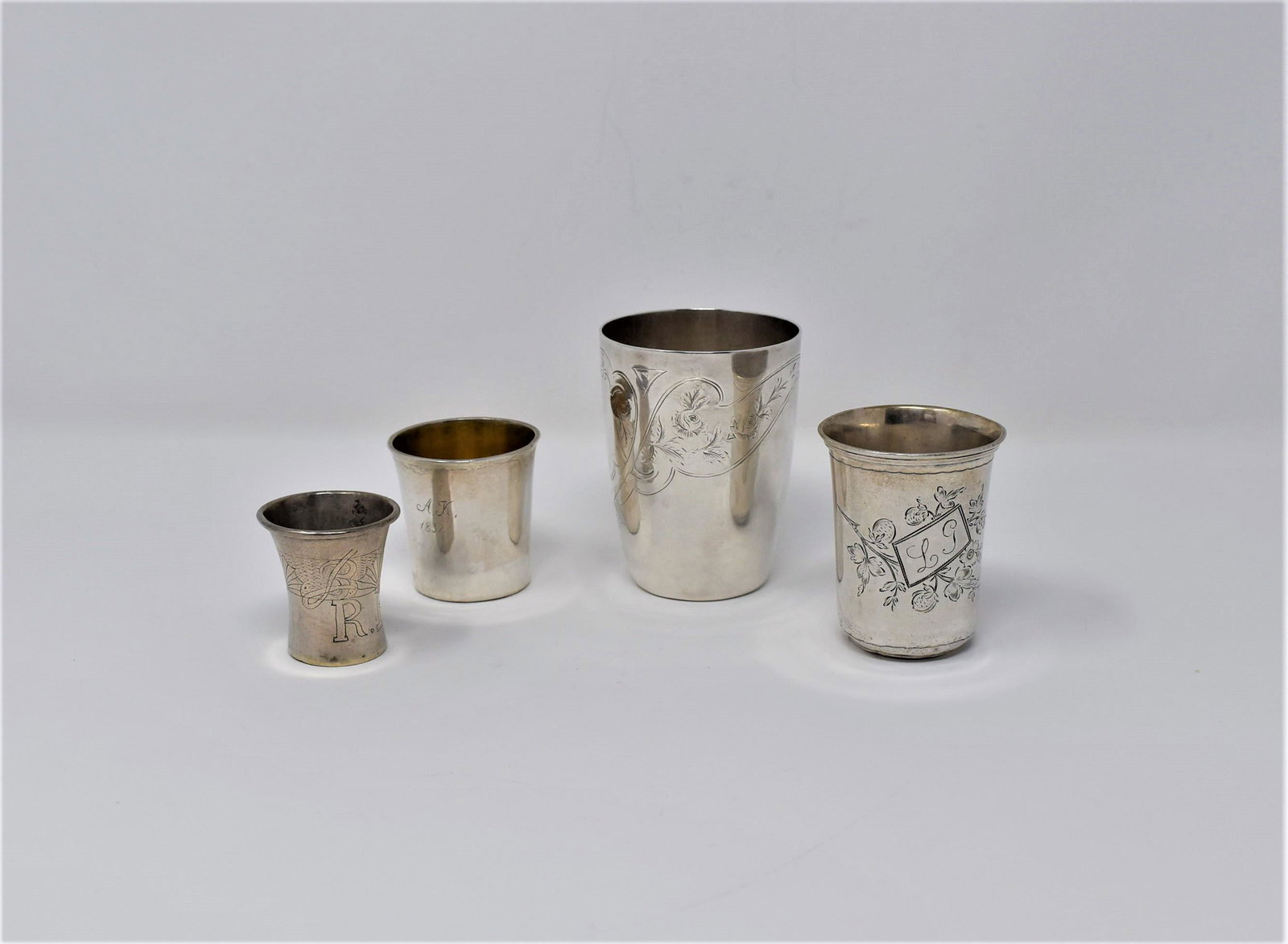 Grouping of antique silver tumbler cups (1 of 20)