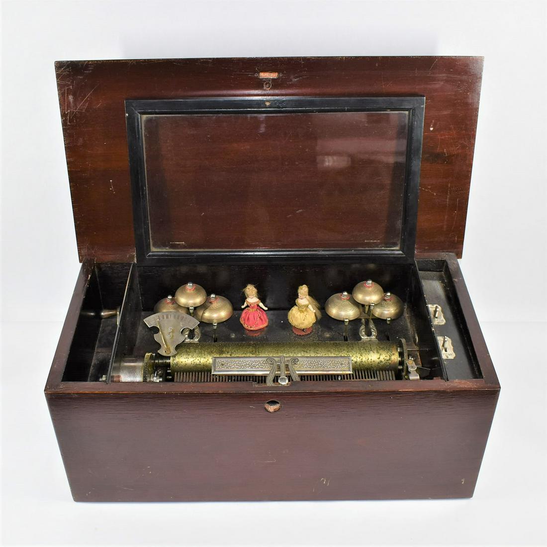 Large antique Continental  rosewood music box (1 of 14)