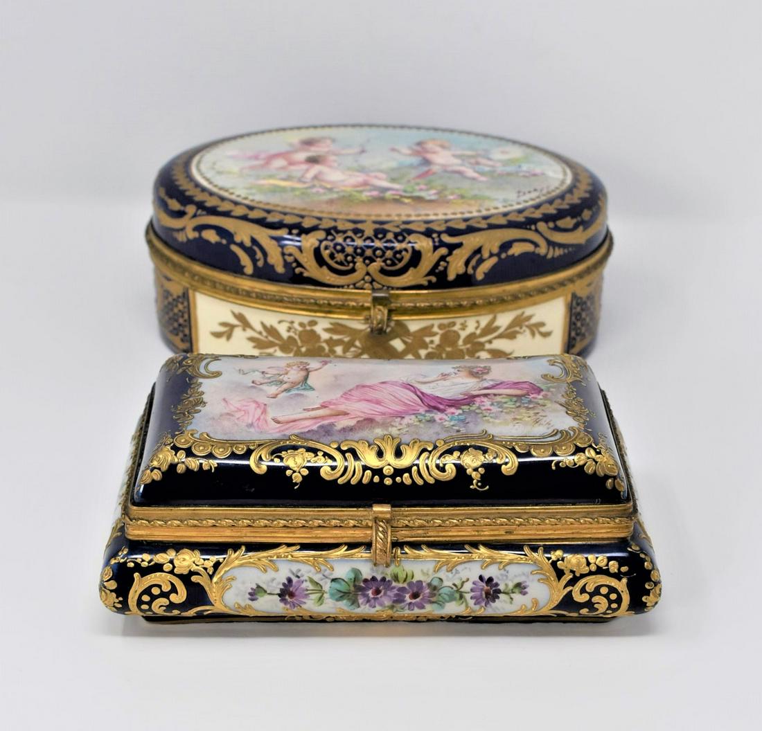 Two antique Sevres porcelain dresser boxes (1 of 20)