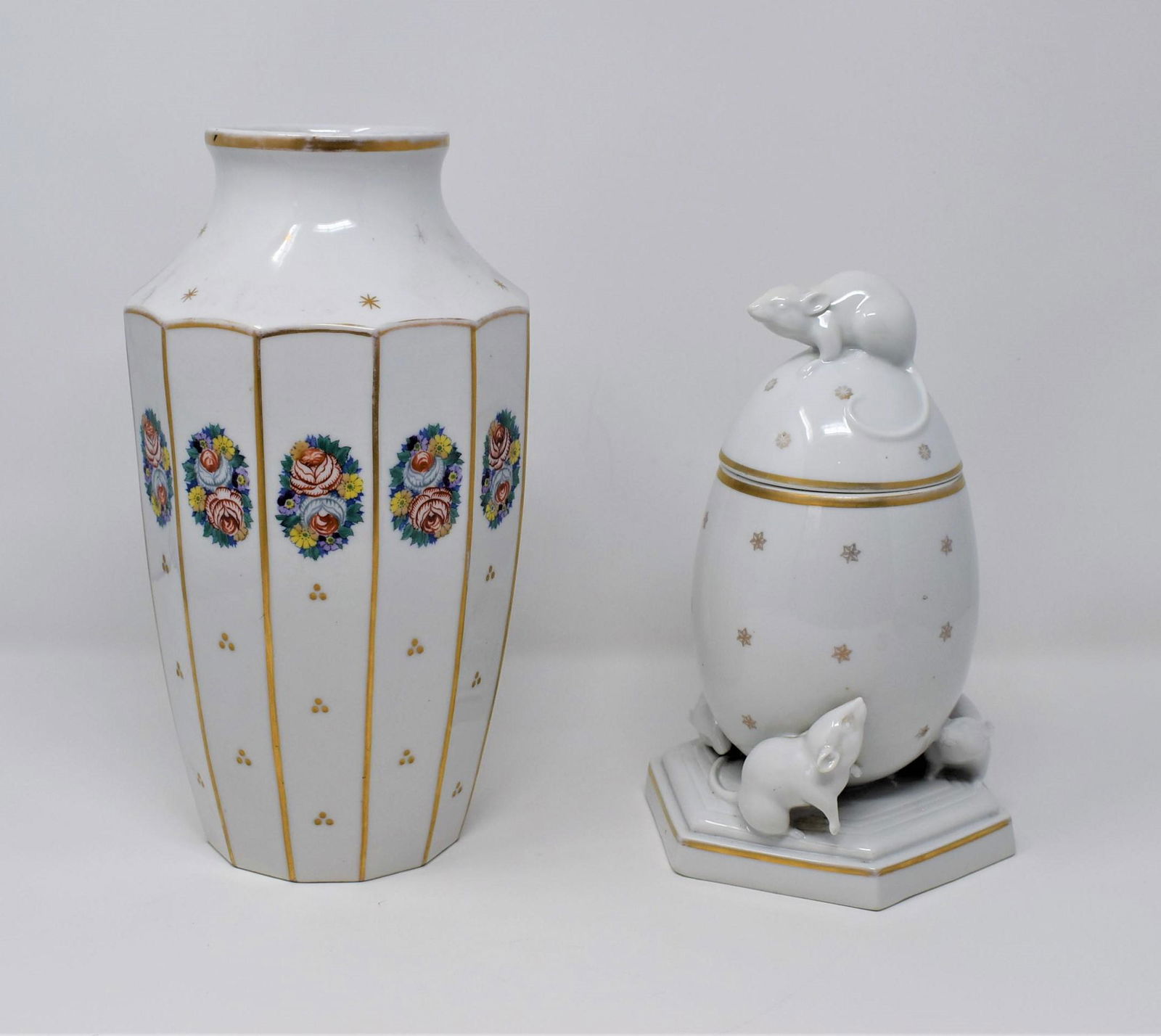2 German Art deco porcelain vases, one with mice motif (1 of 18)