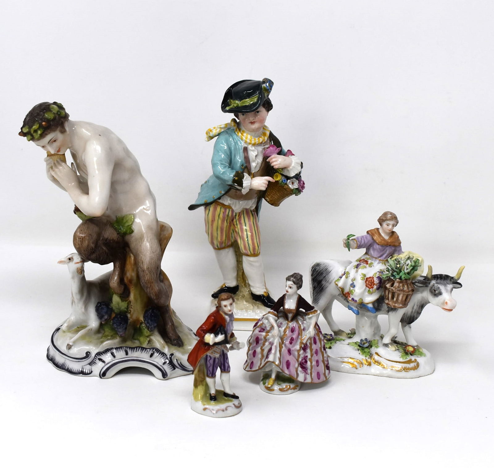 Five antique / vintage German porcelaine figurines (1 of 20)