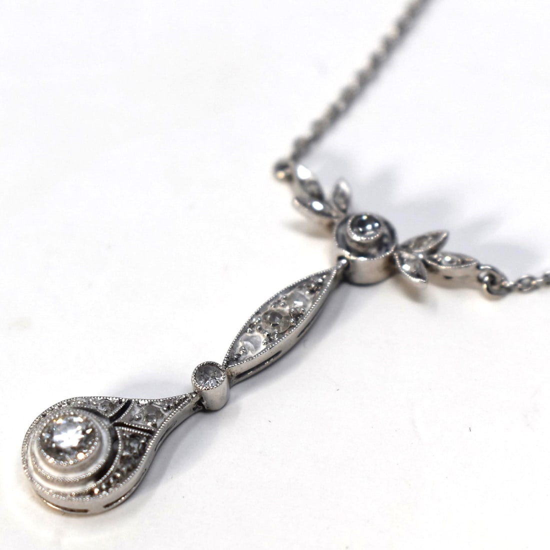 Art Deco White gold and diamond pendant necklace (1 of 13)