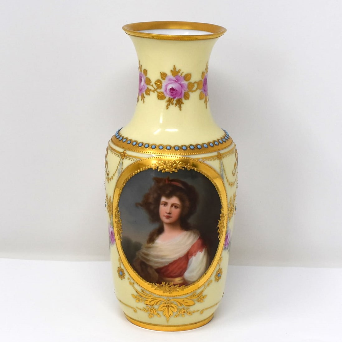 Belle Epoque Dresden porcelain vase (1 of 14)