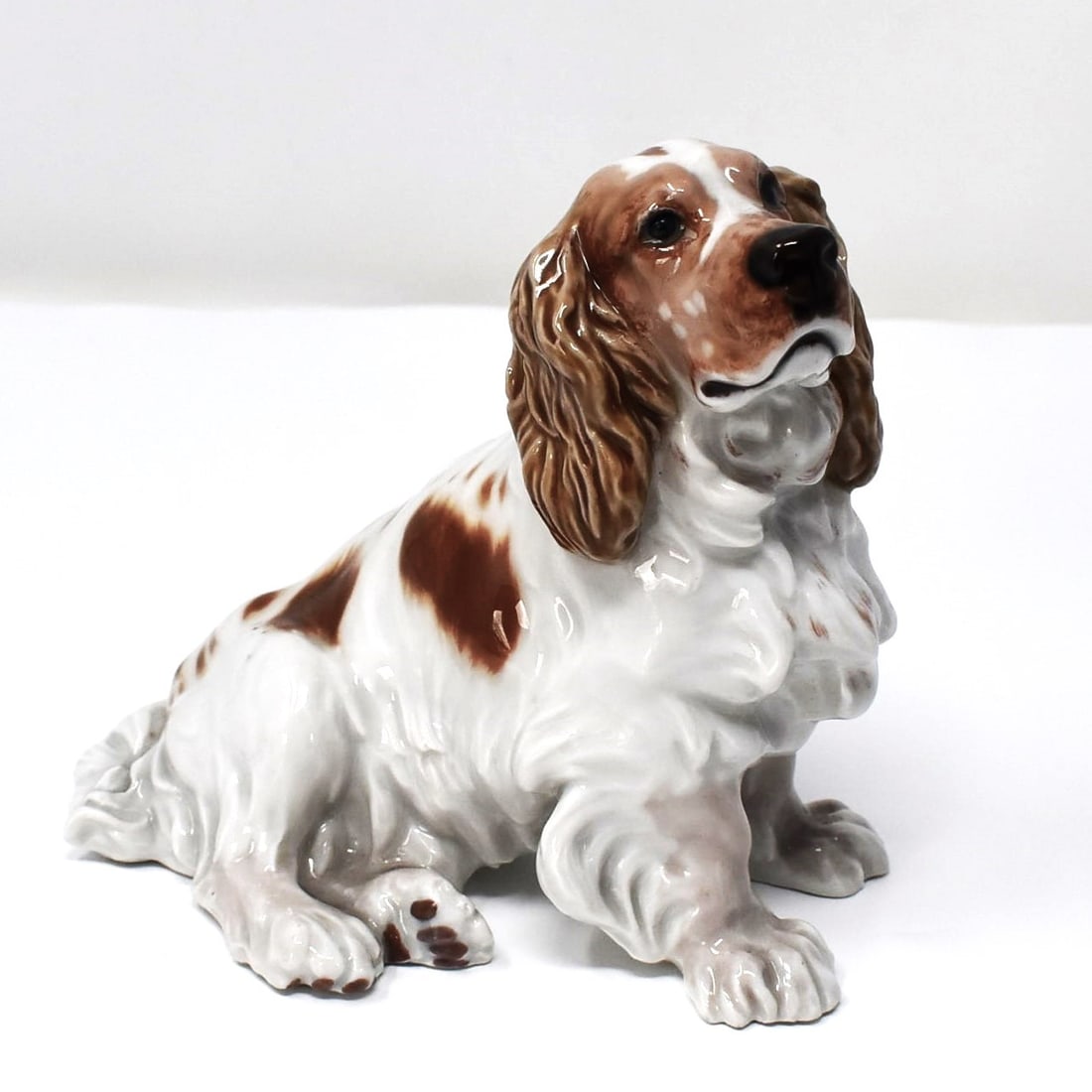 Meissen porcelain model of a cocker spaniel after Erich Hosel (1869-1953) (1 of 13)