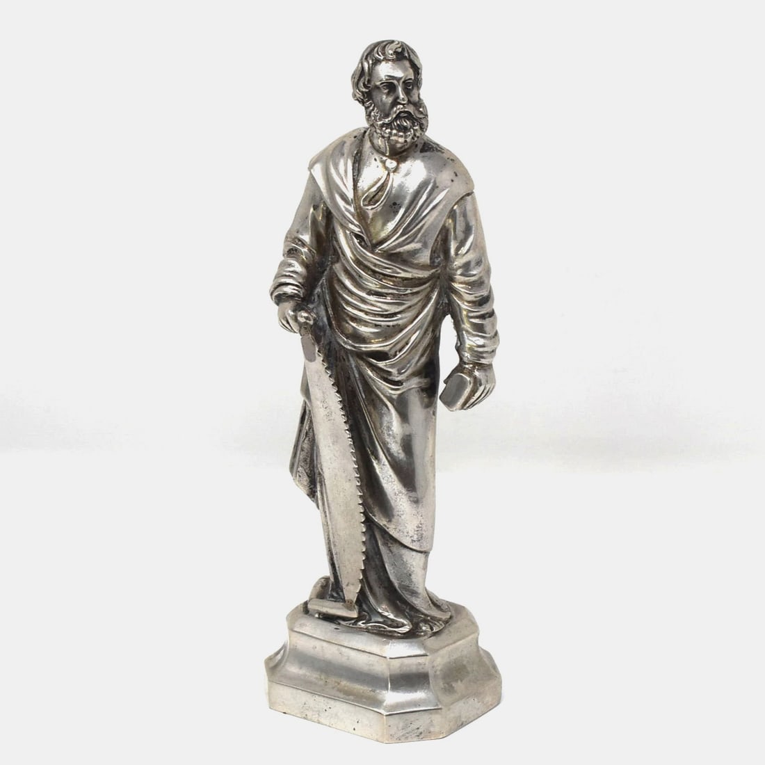A Hanau solid silver figure of St. Joseph by B. Neresheimer & Sohne (1 of 18)