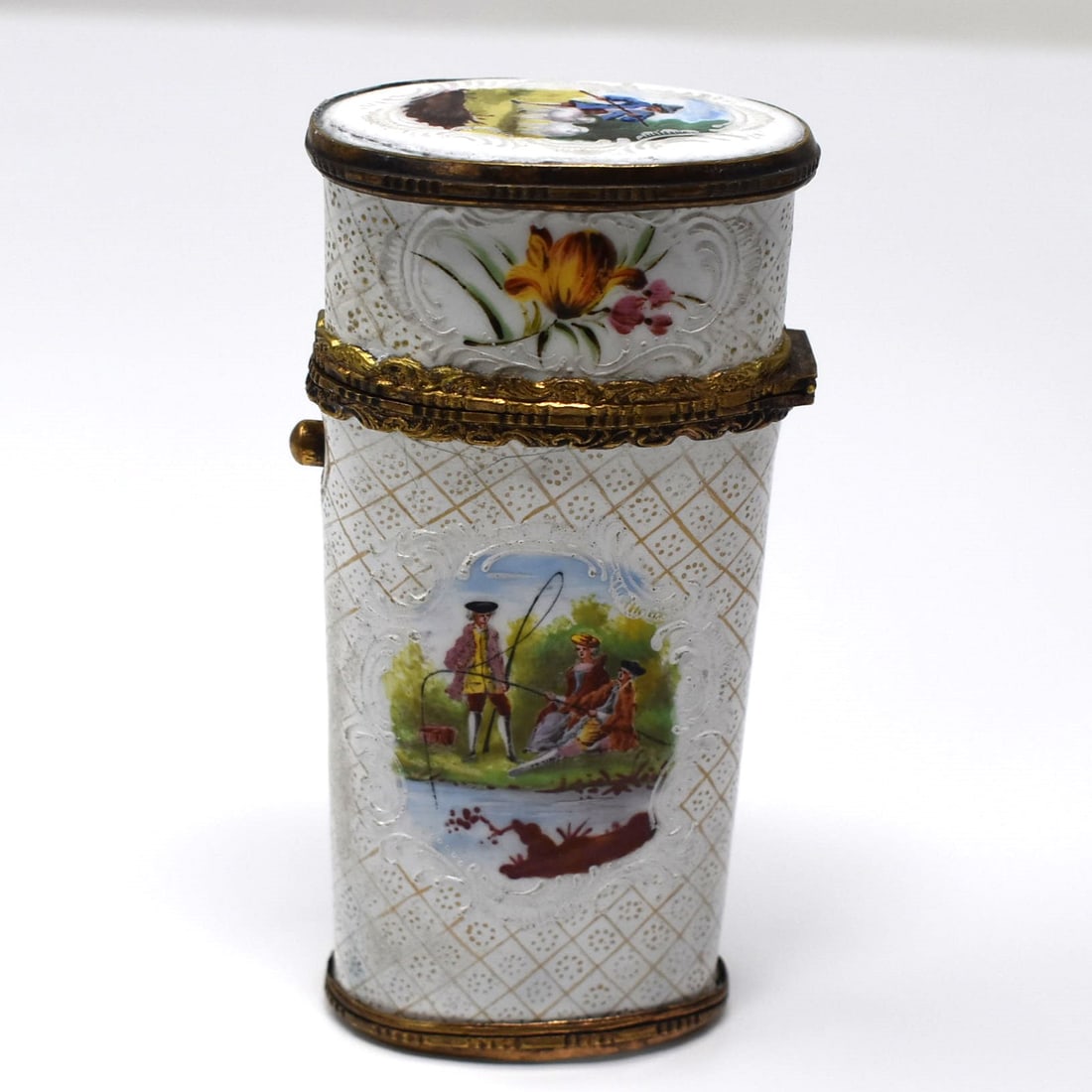 Fine English staffordshire enamel etui / necessaire (1 of 18)