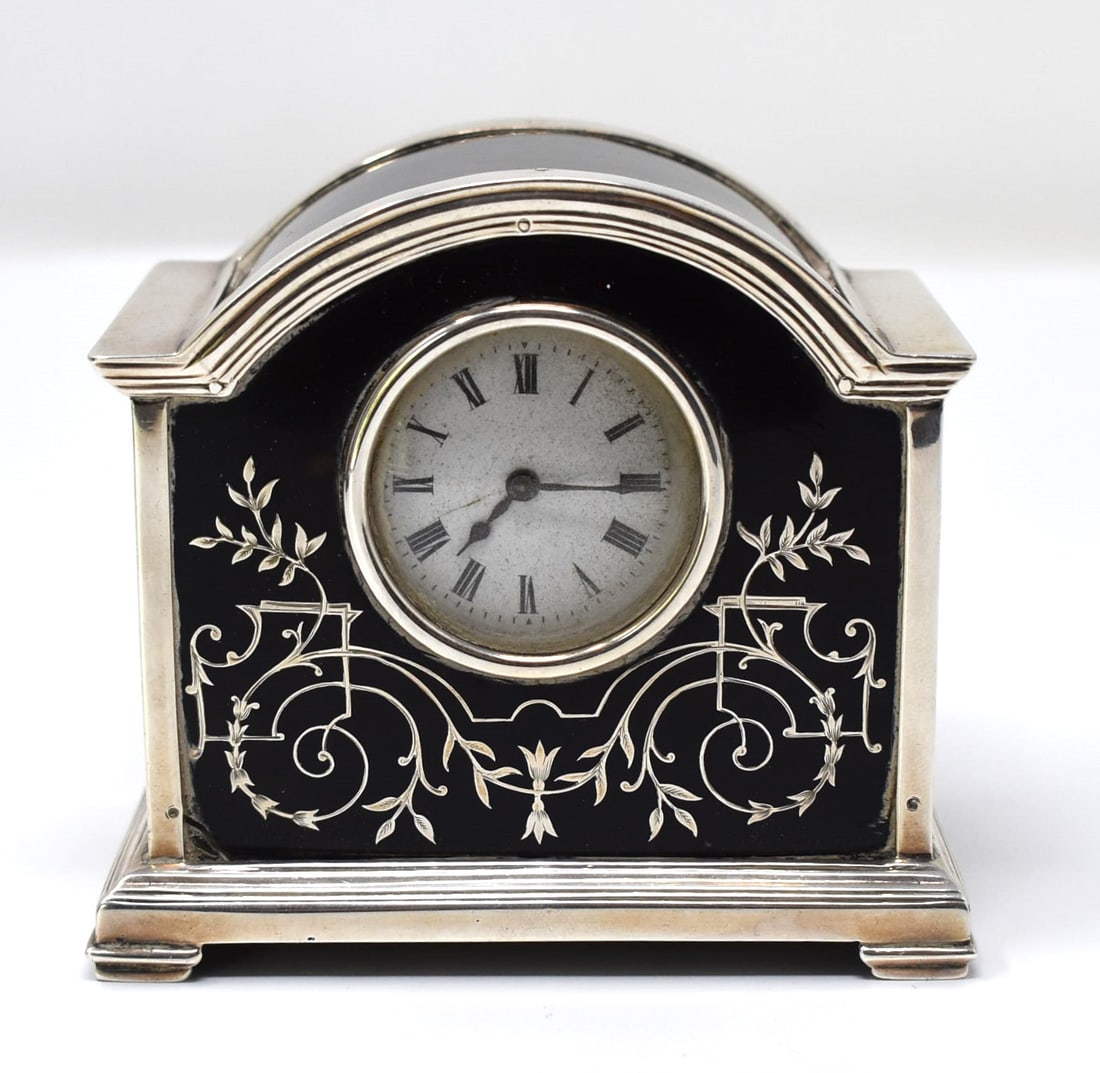 Mappin & Webb, antique sterling silver desk clock, 1919 (1 of 11)