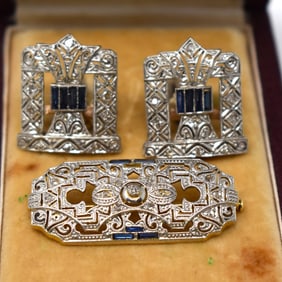 Art Deco 18 K gold, diamond and sapphire Jewelry suite