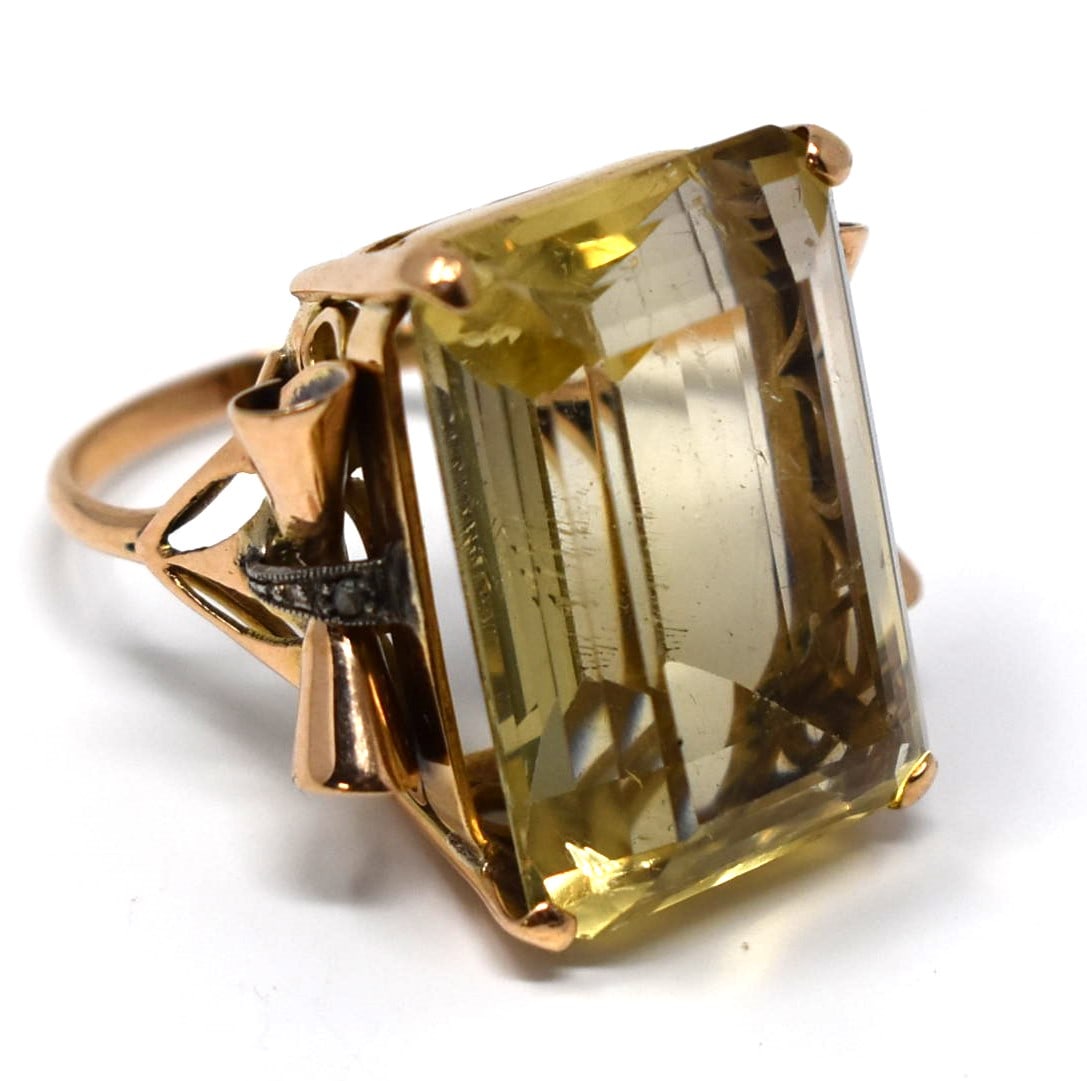 Retro 18K Gold and citrine cocktail ring (1 of 16)