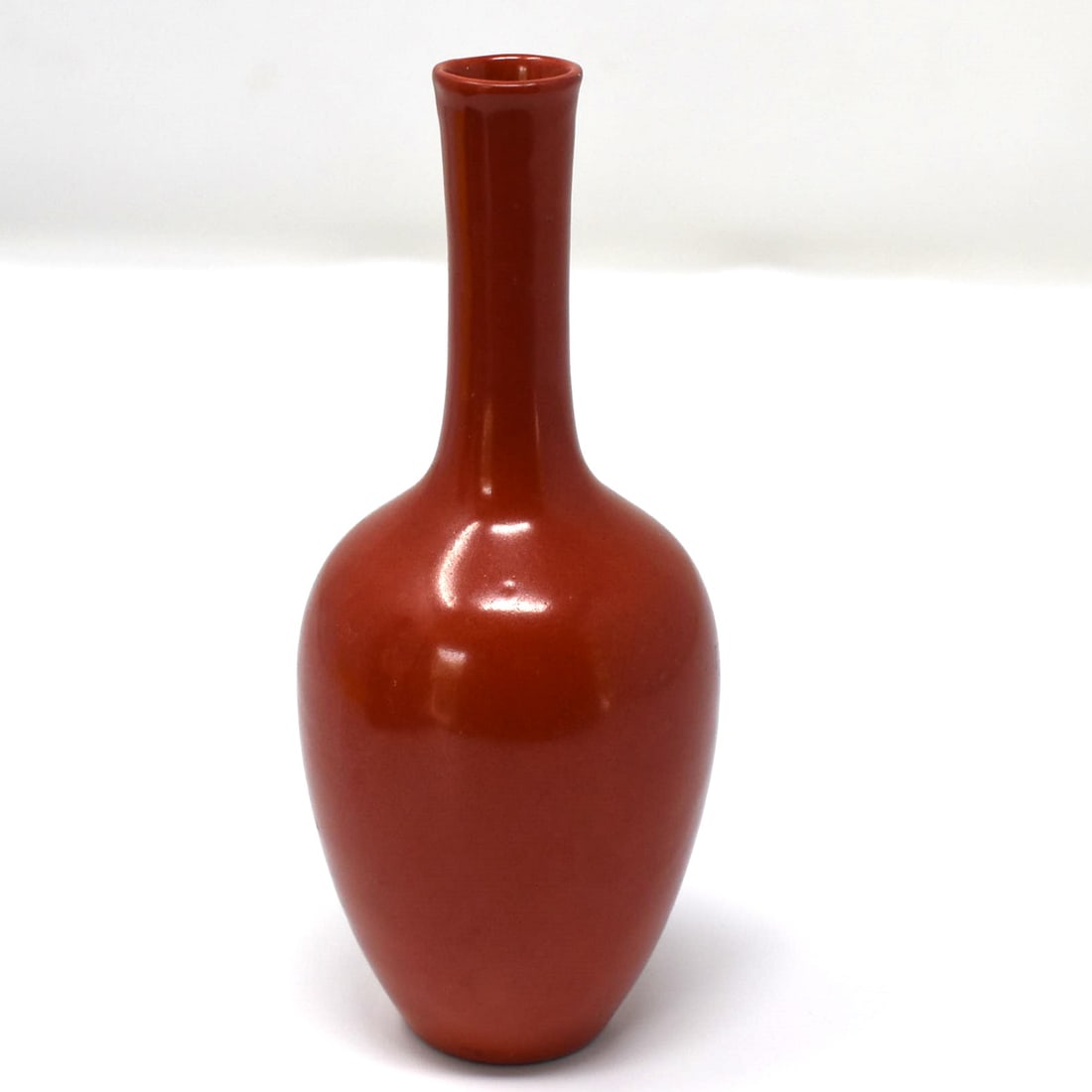 Small Chinese iron-red glazed porcelain vase (1 of 15)