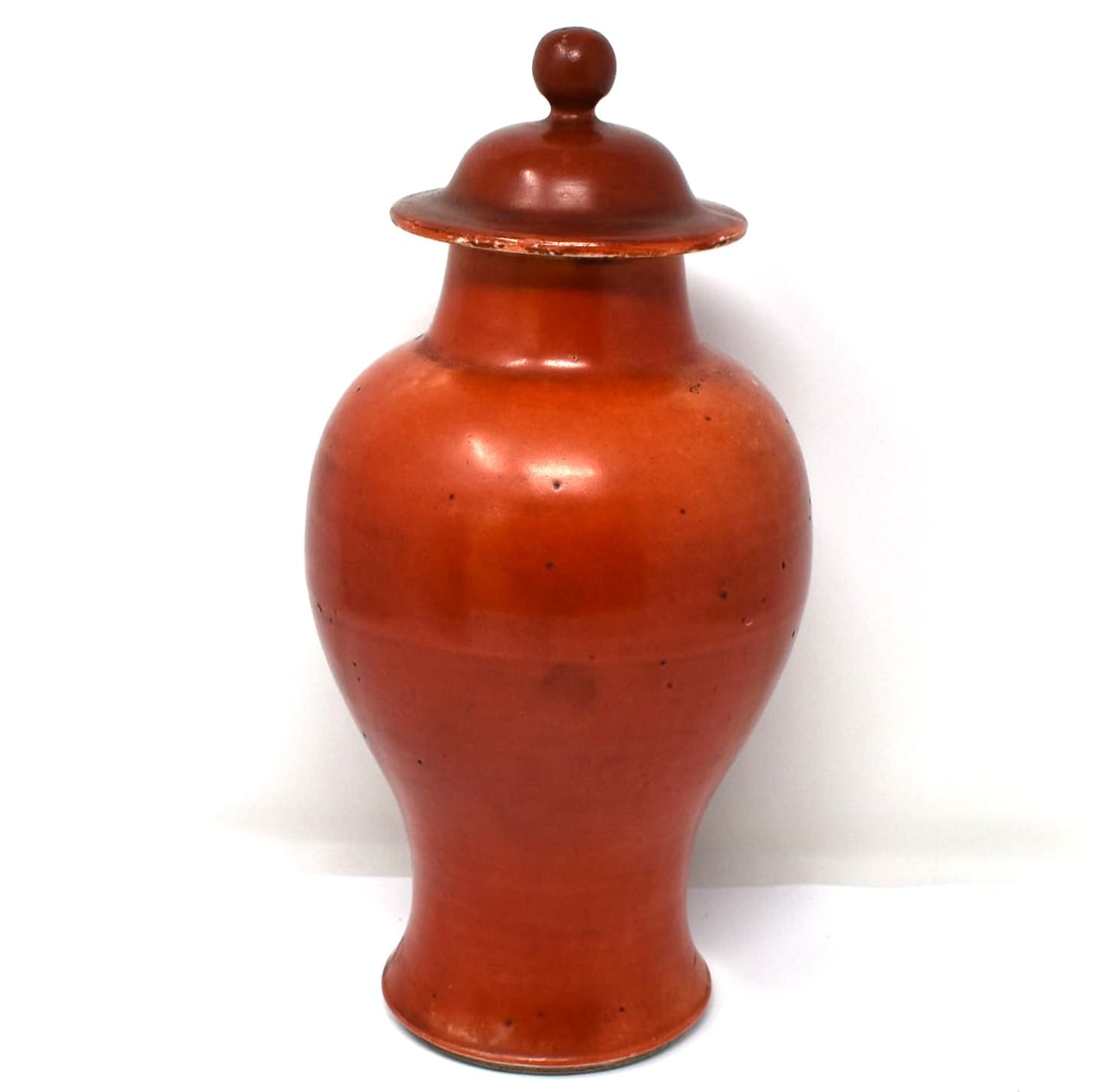 A Chinese copper-red glazed porcelain vase and cover (1 of 13)