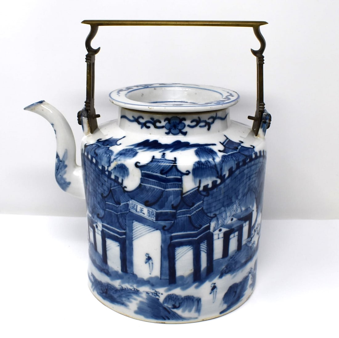 Large Chinese Blue & White Porcelain Teapot (1 of 20)