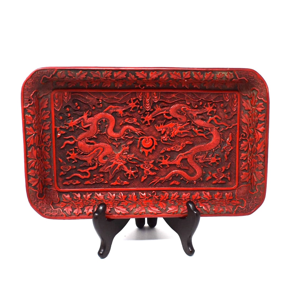 Chinese lacquer " dragon" tray (1 of 9)
