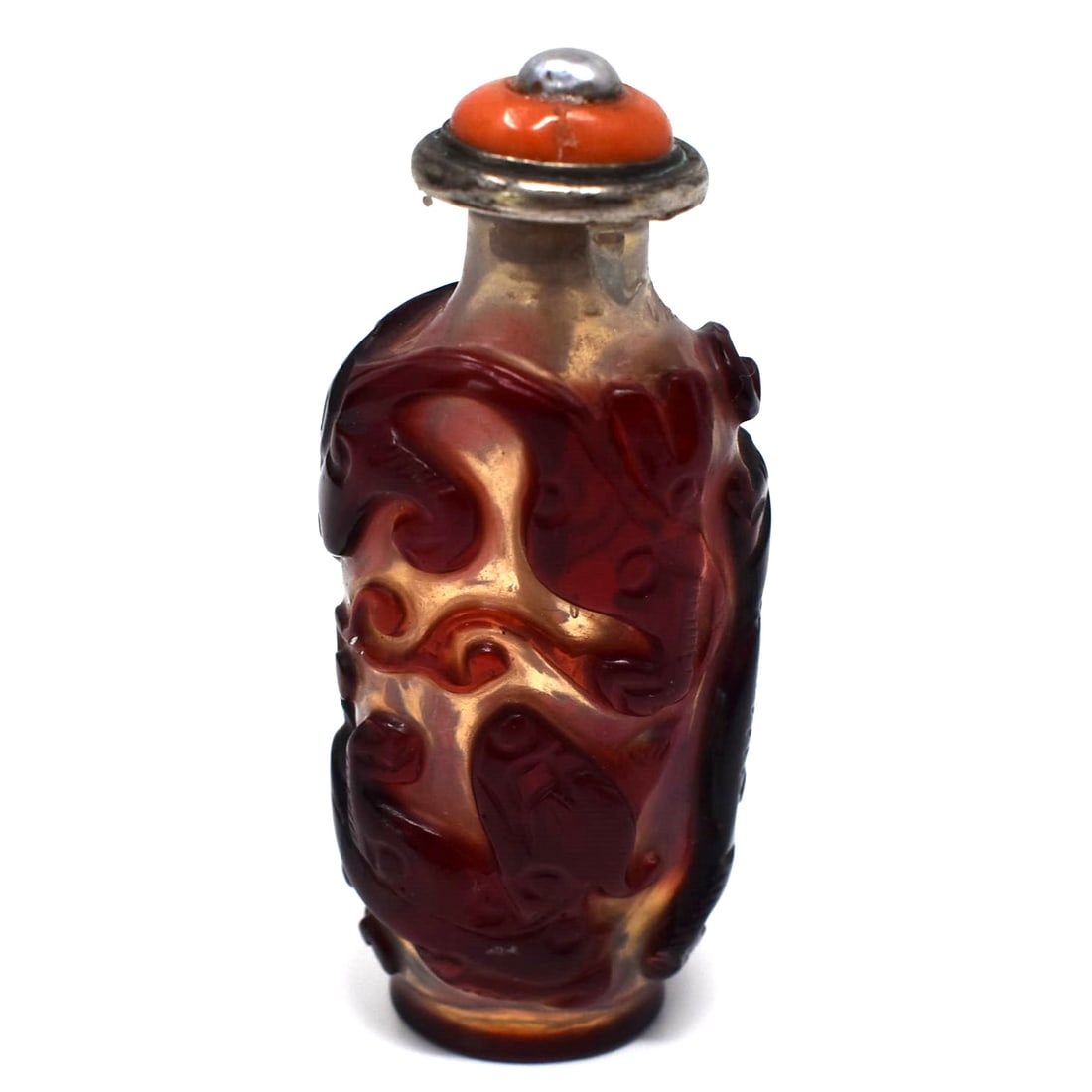 A Chinese red overlay glass Chilong snuff bottle (1 of 18)