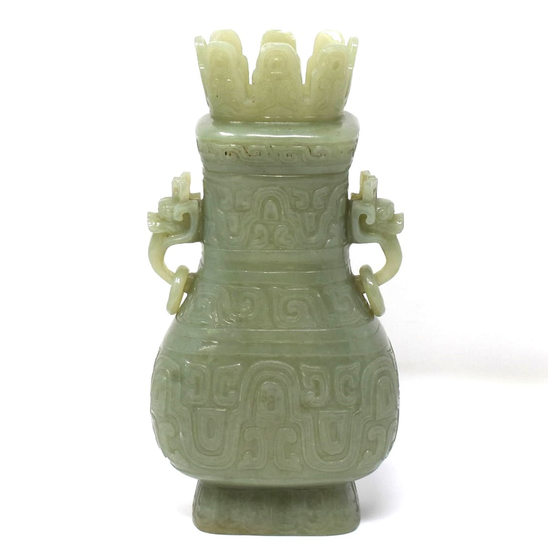 Chinese green jade/jadeite? archaistic vase and cover (1 of 18)