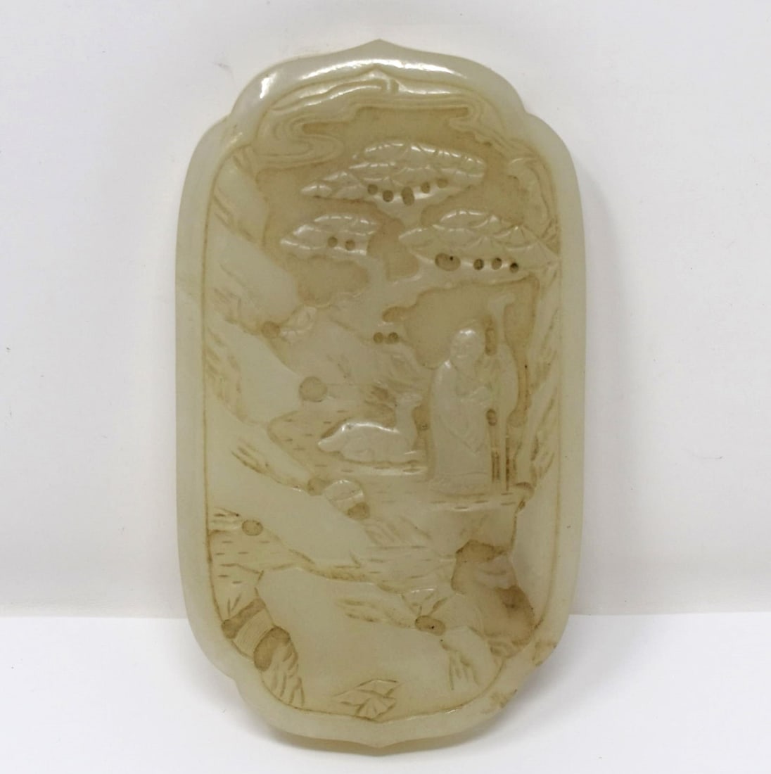 A Chinese carved white jade plaque (1 of 13)