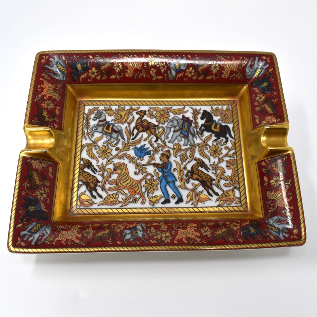 HERMES, Paris, porcelain ashtray (1 of 11)