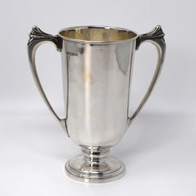Art Deco Mappin & Webb sterling silver cup / trophy, 1941