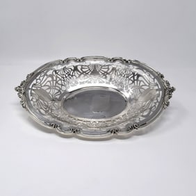 English sterling silver Art Nouveau bread basket by Charles S Green & Co. Ltd