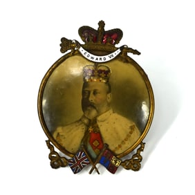 English commemorative frame of King Edward VII's coronation in 1902