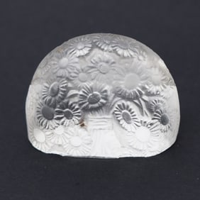 Rene Lalique, a Marguerites glass menu holder