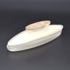 Rene Lalique Art Deco fleurettes model 573 nail buffer