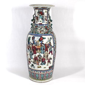 Large Chinese Canton famille rose baluster vase