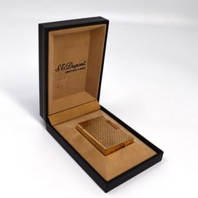 S.T. Dupont, gold-plated lighter in original box