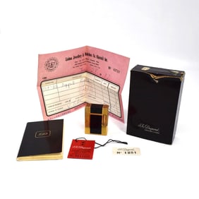 S.T Dupont Laque de Chine lighter