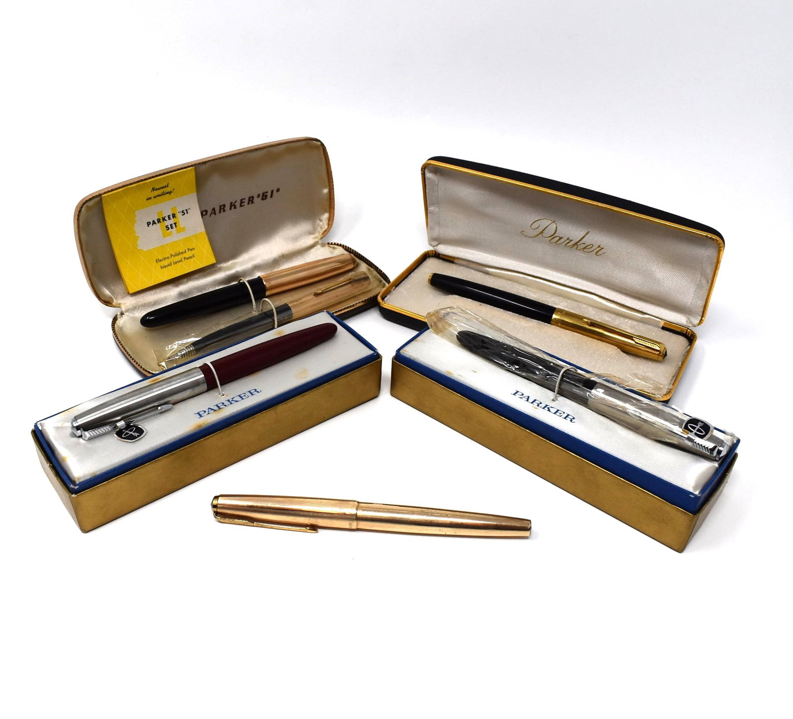 Grouping of 6 vintage Parker pens (1 of 19)