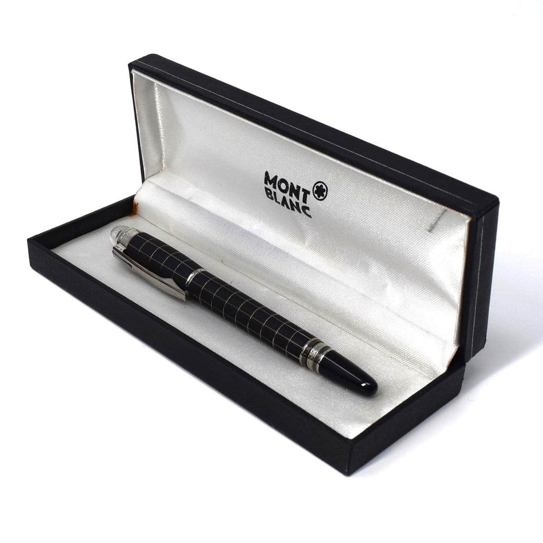 MontBlanc starwalker metal and Rubber ballpoint pen in original case (1 of 13)