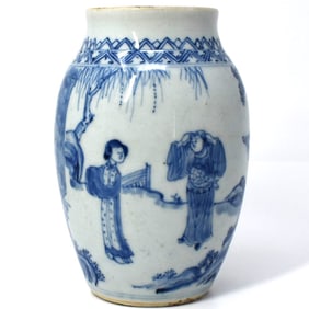 A small Blue & White Chinese pottery vase, Qing Dynasty