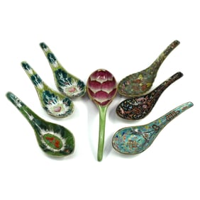Grouping of 7 Chinese famille rose soup spoons