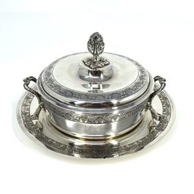 An antique French solid Silver ecuelle, cover and underplate, Henri Lapeyre, cicrca 1905