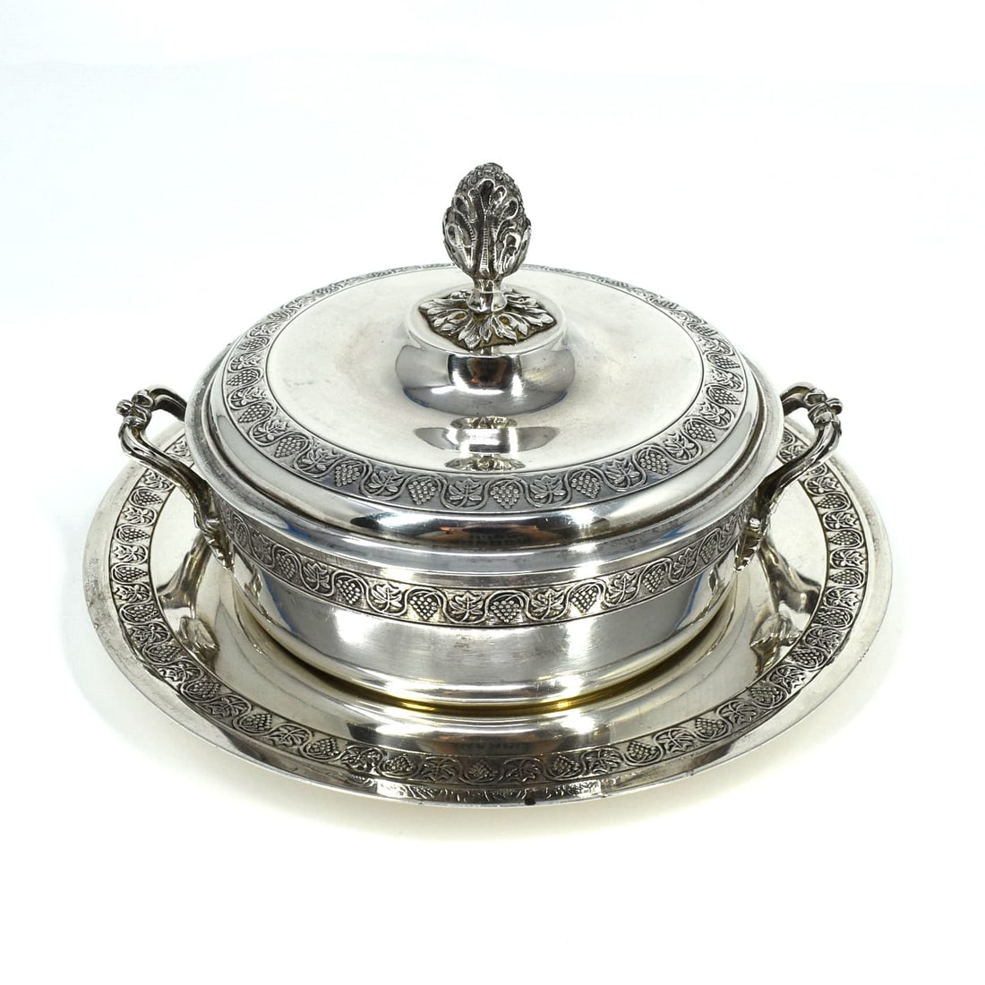 An antique French solid Silver ecuelle, cover and underplate, Henri Lapeyre, cicrca 1905 (1 of 16)