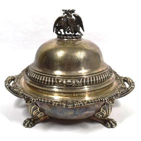 A Victorian sterling silver entree dish & cover, Edward & John Barnard, 1857