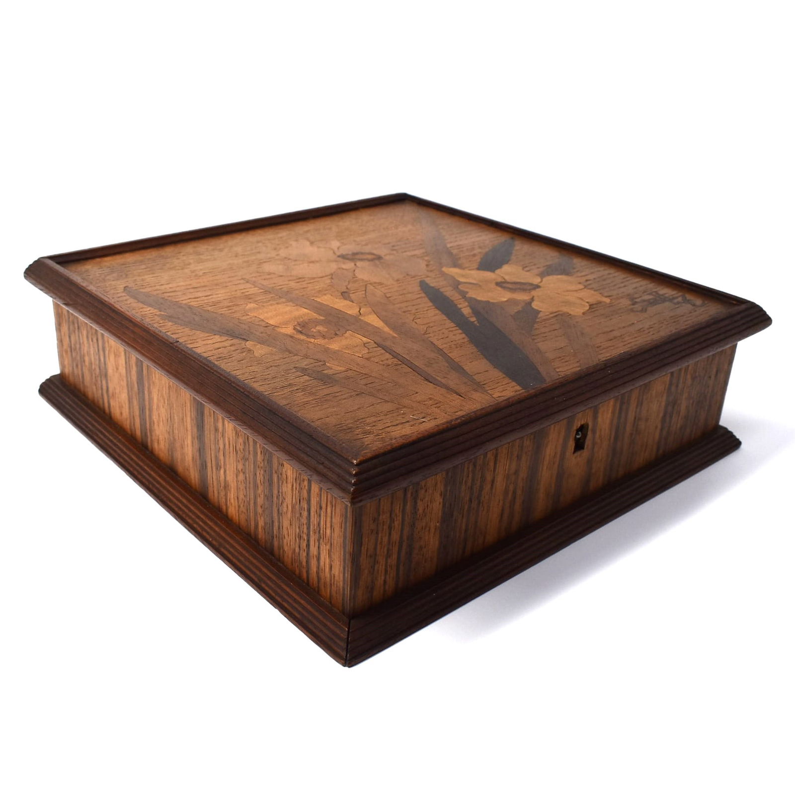 Emile Galle, Nancy, ' Narcissus' wood marquetry box, circa 1905 (1 of 15)