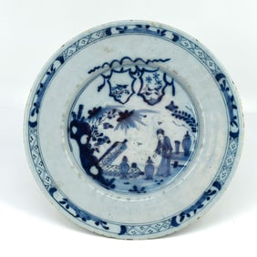 A Chinese blue & White export or Liverpool faience plate, 18th cent.